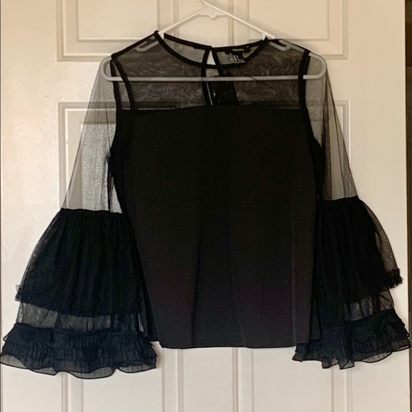 Top - Picture 1 of 1